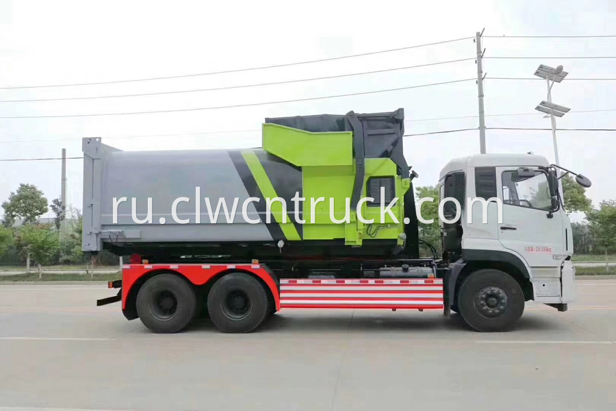 garbage container lift trucks 1